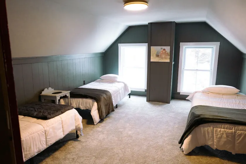 Authentic farmhouse for those who love cozy, quirky, historical imperfection - Image 1