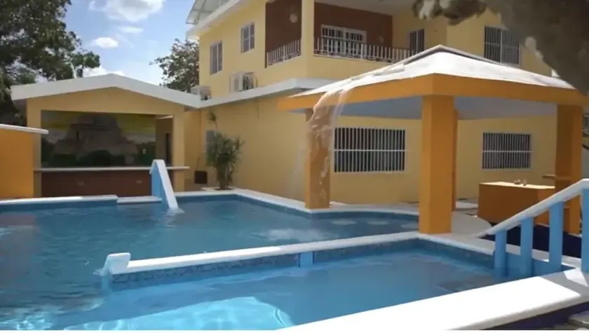 Casa La Paloma: Beautiful home, with a pool and only 150 meters from the beach! - Image 1