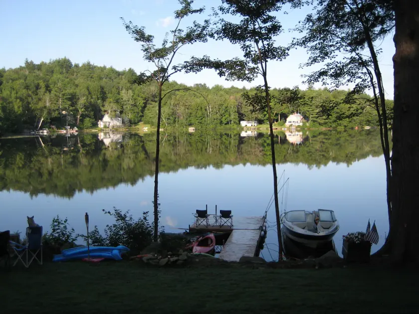 Vidunderlige havnefront hjem på Crescent Lake i Acworth / Unity NH. - Image 1
