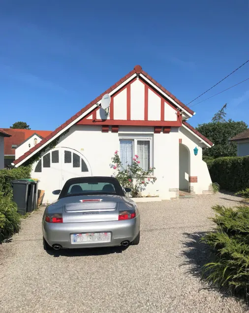 Small typical villa named Stella Beach - Image 1