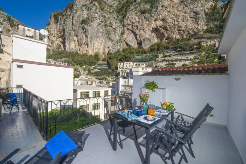 Stella Marina apartment in Amalfi centre - Image 1