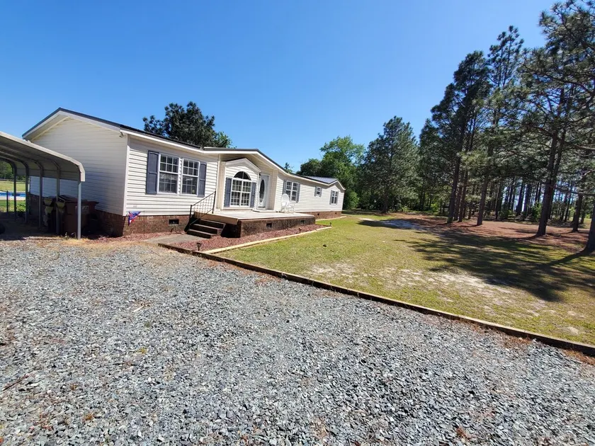 Quiet country living only minutes from town & golf.  - Image 1