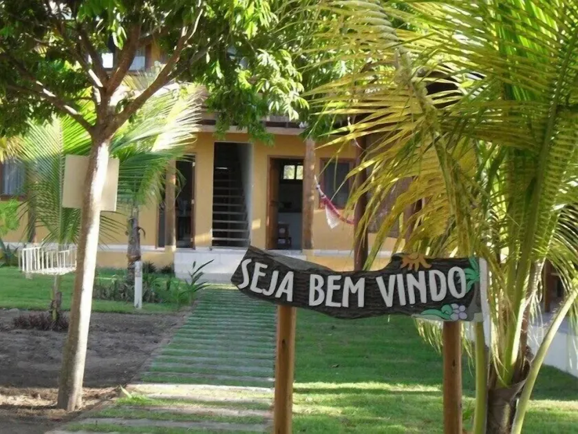 Chalets and House in Taipu de Fora Barragrande -BA - Image 1