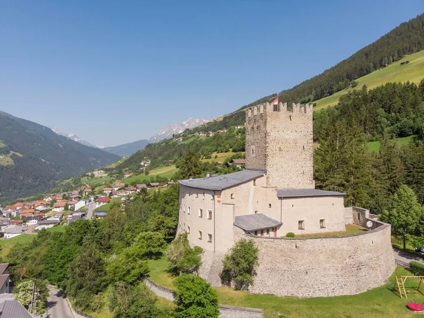 Apartment Burg Biedenegg- Niedermontani by Interhome - Image 1