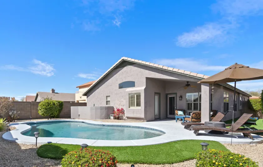 Luxe Arizona Retreat...Family-Friendly Home - Image 1
