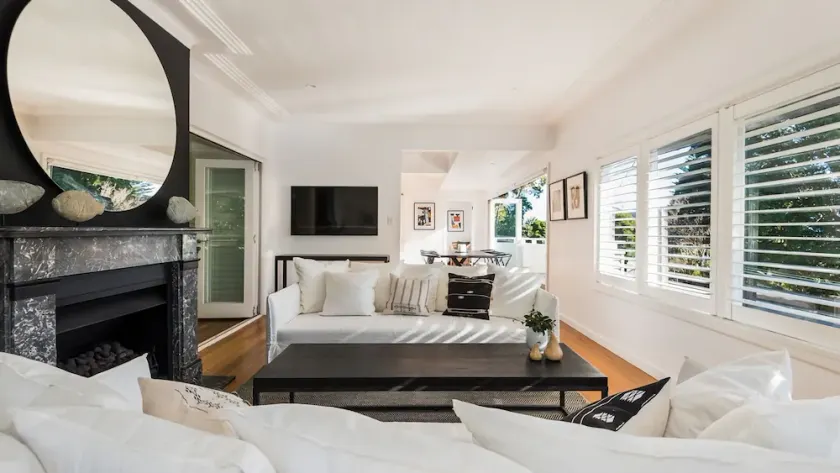 Chic Palm Beach Holiday Home - Image 1