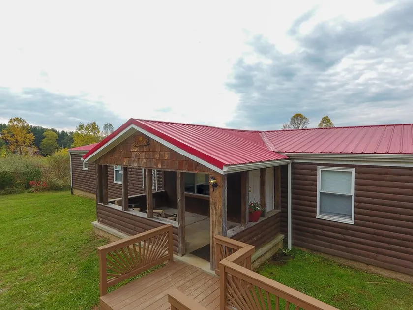 Large, Open Sunset Cabin in Star of Hocking Hills - Image 1