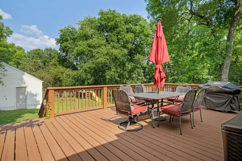 Inglewood East Nashville Home - Large Yard & Private Deck - Free Parking - Image 1