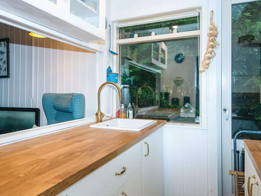 4 Person Holiday Home in Ans By - Image 1