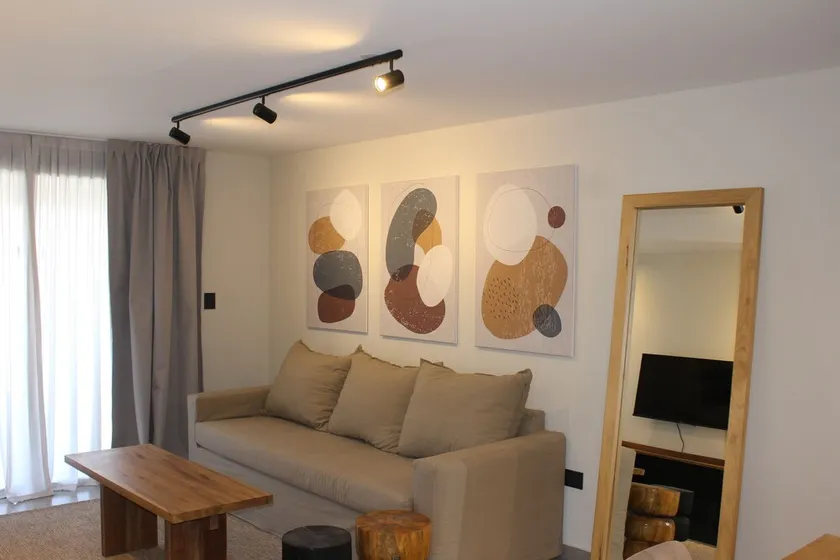 Faz Flat - Image 1