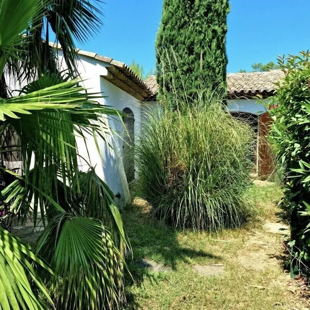 Little charming house in the Gulf of Saint Tropez - Image 1