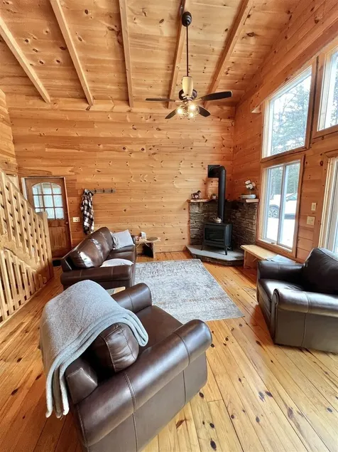 The River House Limit 6 4 Bedroom Home by RedAwning - Image 1