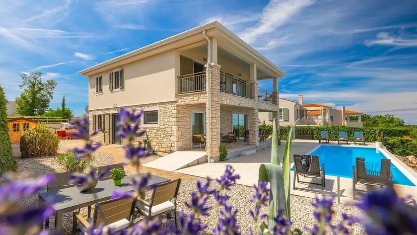 Beautiful Villa Casa Nova with pool in Brtonigla - Image 1