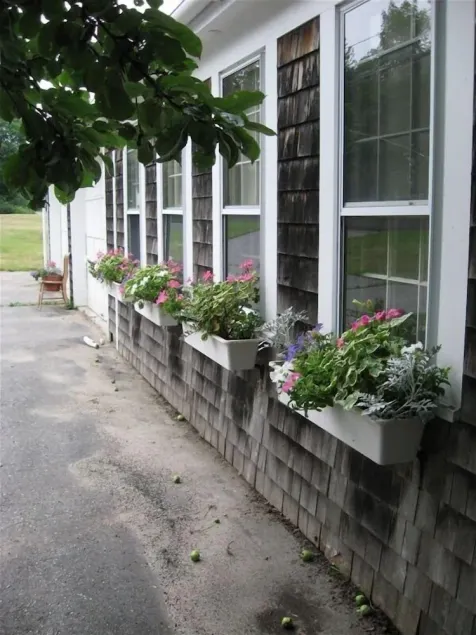 Slow Down & Go Back in Time-Relax Completely in Our Maine Home - Image 1