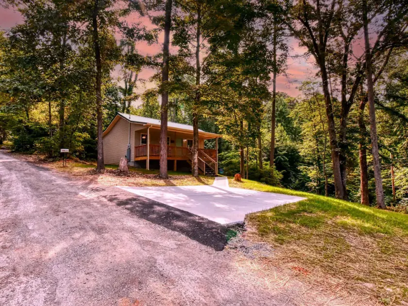 New Cottage @ Hickory Star Marina - Image 1