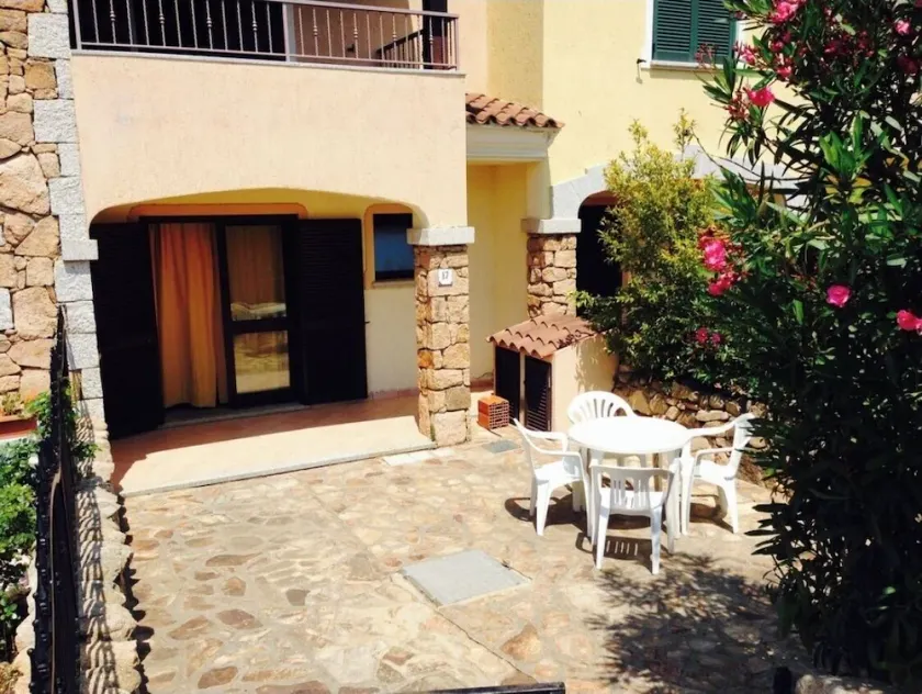 Oleander apartment in Agrustos residential village - Image 1