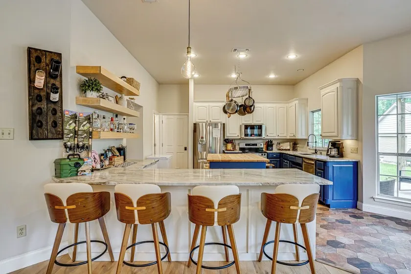 Game Room & Private Pool: Willow Park Family Gem - Image 1