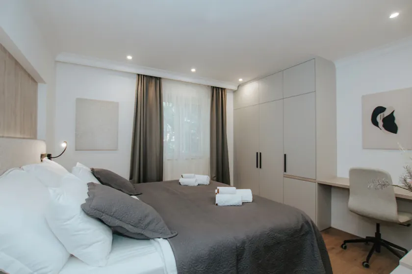 Apartment Datala - Image 1