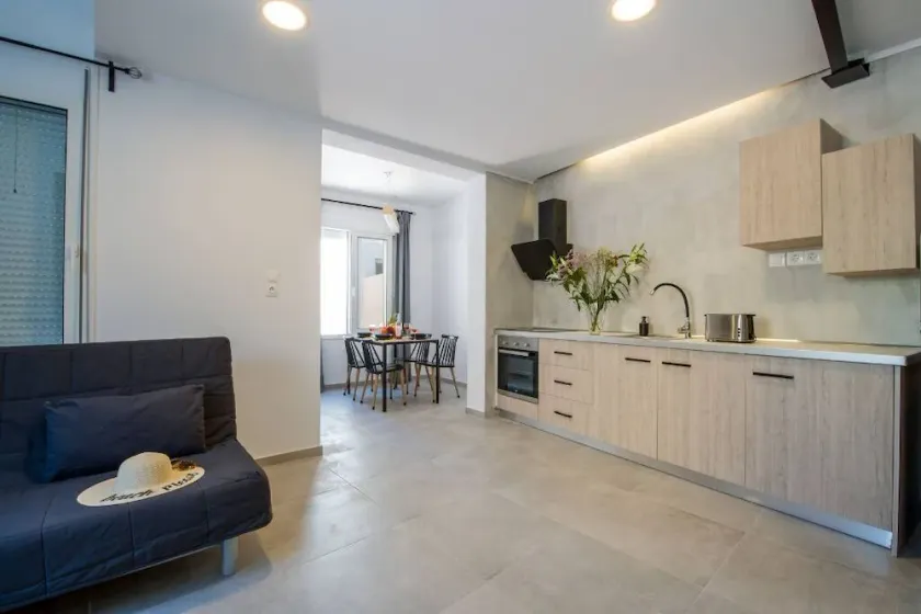 \"SEA\"  ENTIRE HOUSE 20 METRES FROM SANDY BEACH. - Image 1