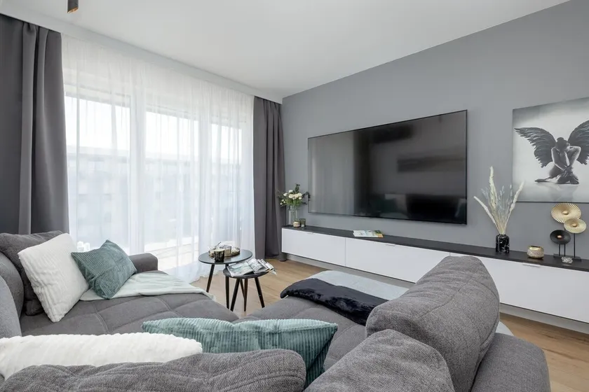 Premium-lejlighed med pool og sauna - Image 1
