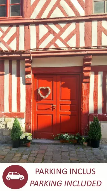 -Parking privé -La BATISSE -Logement de Charme -La Clef de Honfleur - Image 1