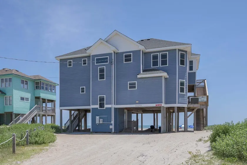 7048- Tide Song - Dog-Friendly Oceanfront Rodanthe Retreat - Image 1