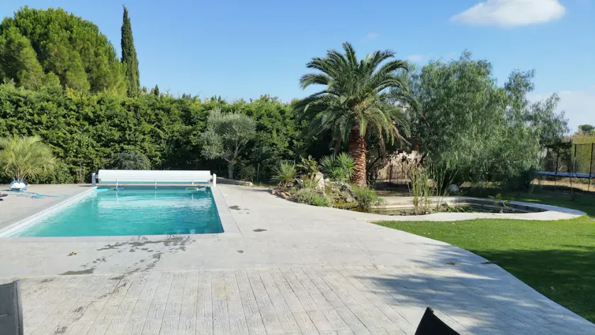 Villa 8/10 personnes avec piscine - Image 1