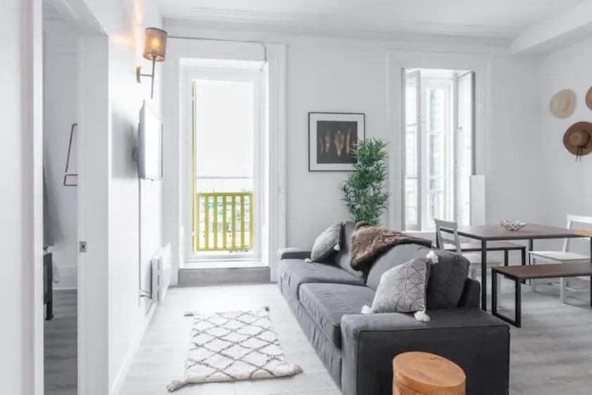 Manoir des Remparts 3 Bdrm Oasis - Image 1