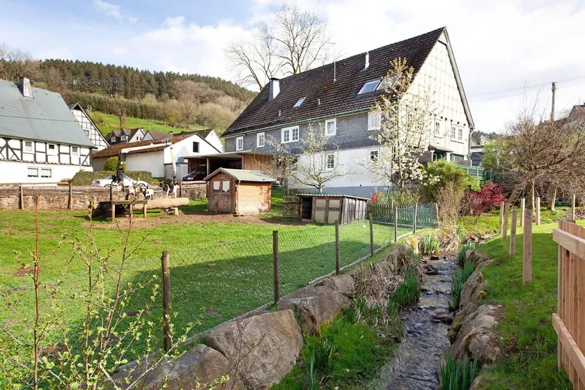 Sporty Holiday Apartment with Bike Storage on the Rothaarsteig - Image 1