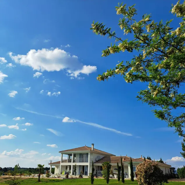 Moderna villa di lusso con piscina, in una splendida campagna tranquilla. - Image 1