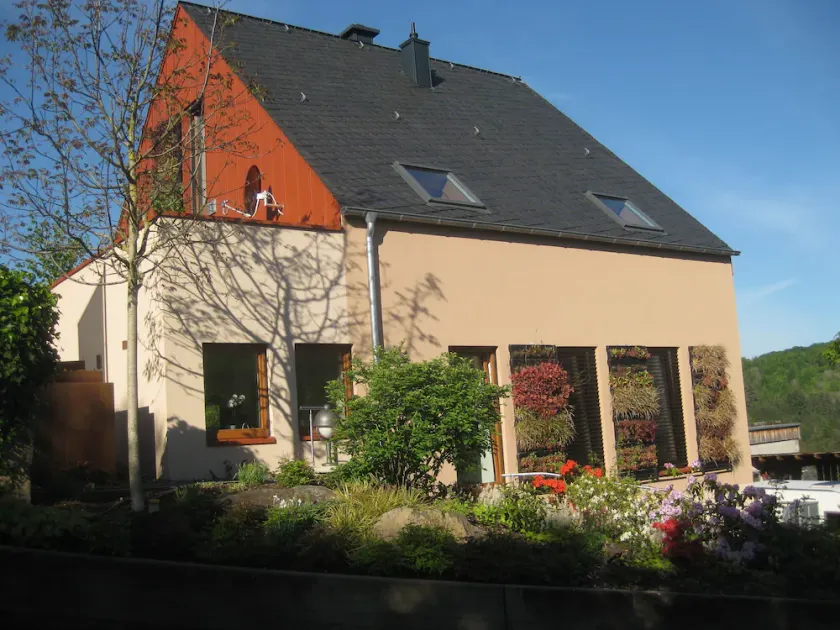 Large vacation apartment in the beautiful Ruwer valley - Image 1