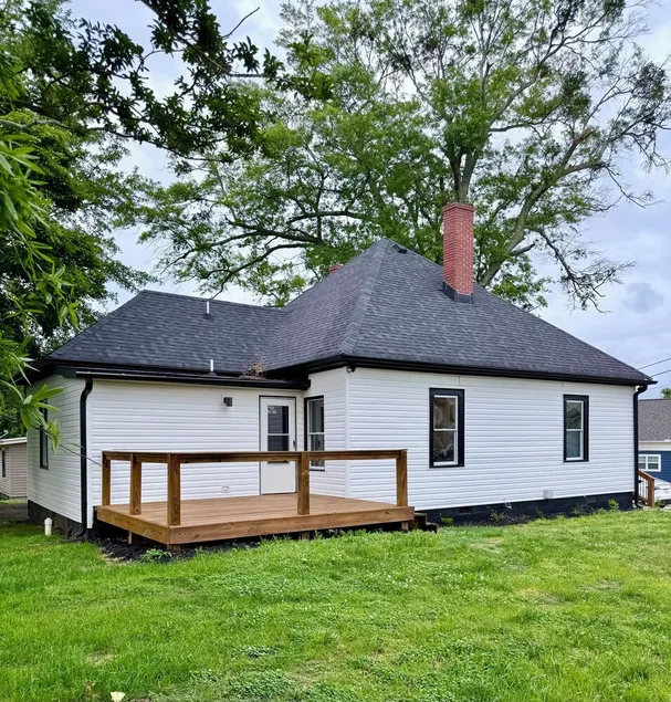 Cozy 3br 2bath house in downtown Spartanburg  - Image 1