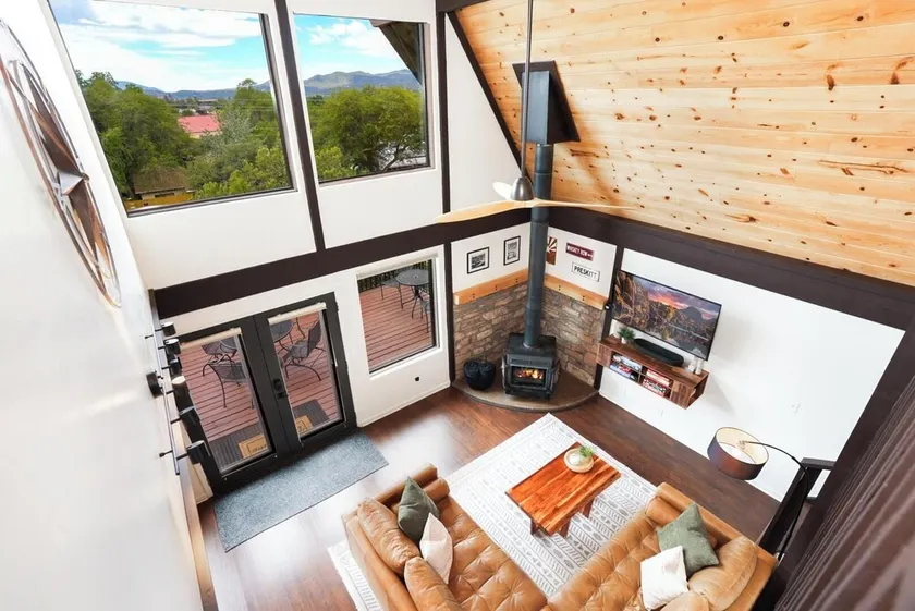 Cozy Boulder Cabin • Close to downtown • Hot Tub • BBQ Grill • Firepit - Image 1