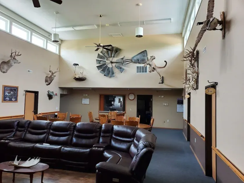 Three Rivers Lodge Room #3 - Image 1