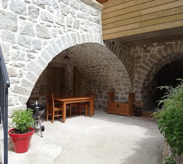 Gîte les Chapélétas au cœur de l'Ardeche - Image 1