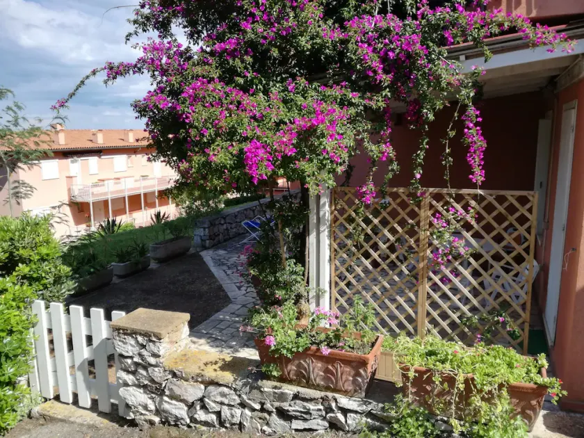 Lejlighed med lille have i Capo d'Arco Elba Island - Image 1