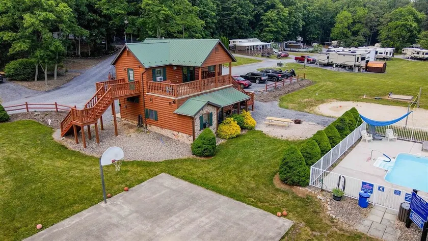 James Creek RV Resort - Image 1