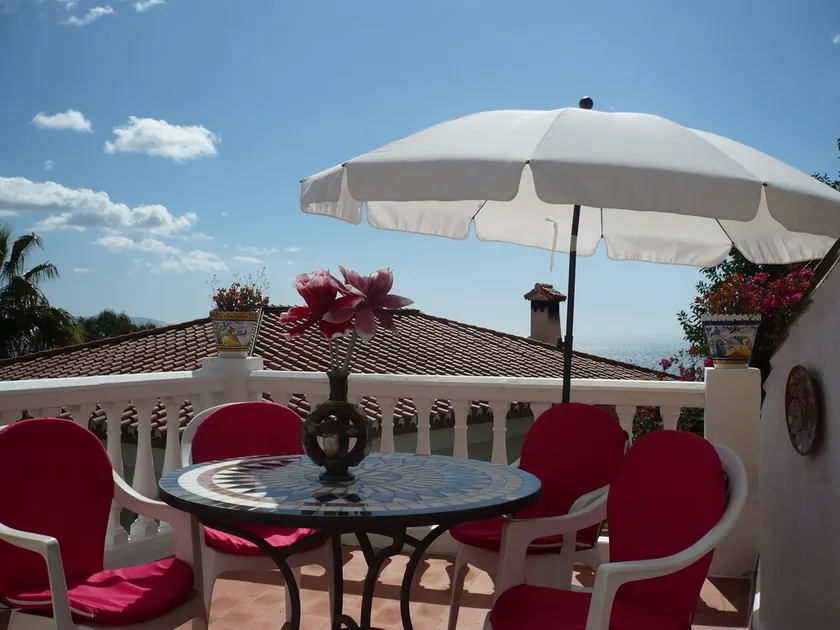 chalet bouganville vista mare a 500 m. dalla spiaggia disponibile wifi - Image 1