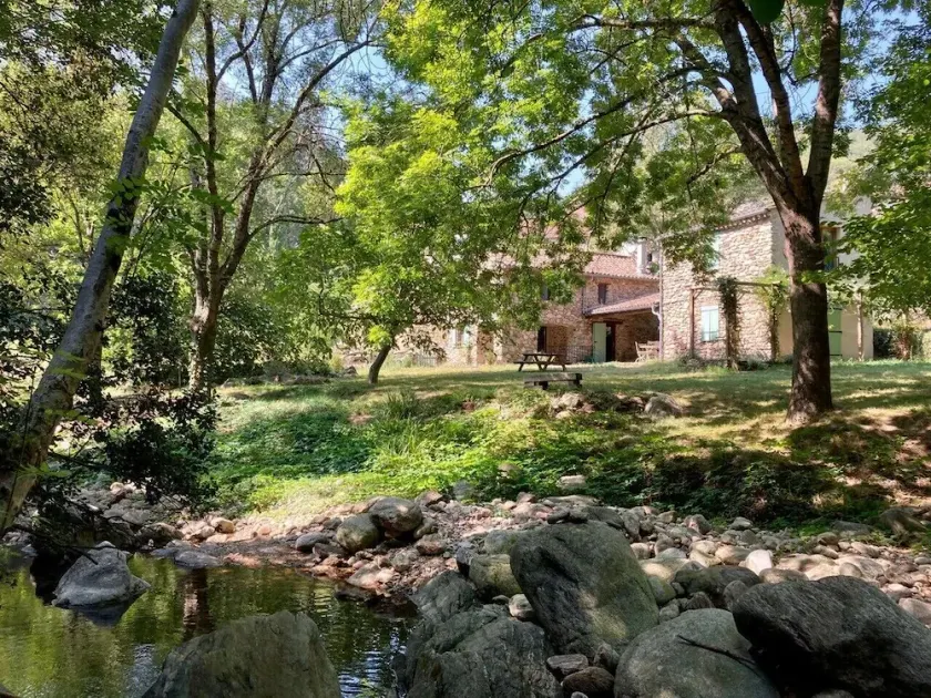 Le Petit Moulin, rolig renoveret vandmølle - Image 1