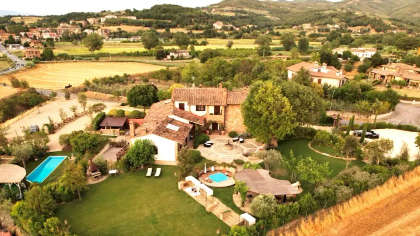 CASALE BELLA VITA 8&4, Emma Villas - Image 1