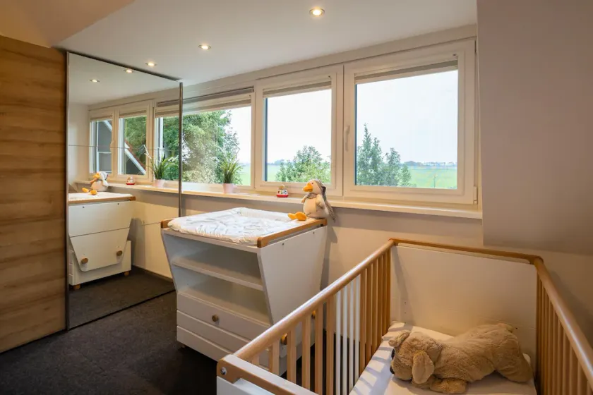 Freistehendes Ferienhaus mit eigener Strandkabine, Klimaanlage und Pool - Image 1