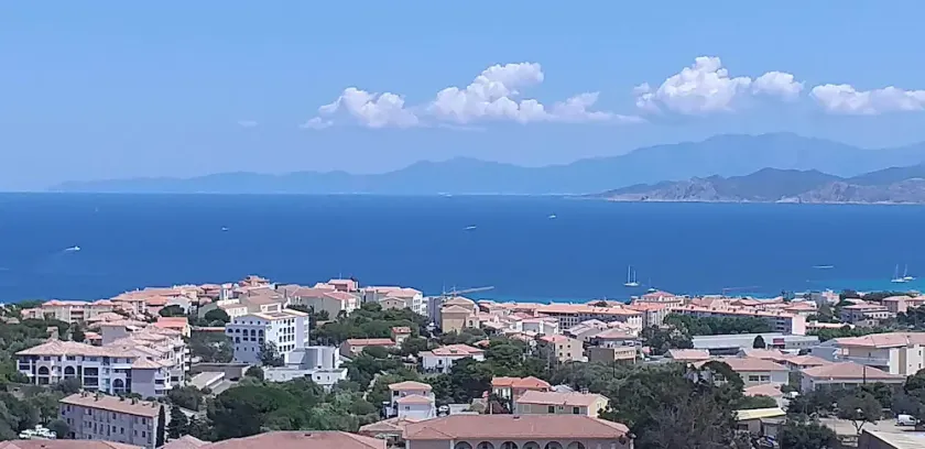 Apartment with full sky terrace - Stunning view - Image 1