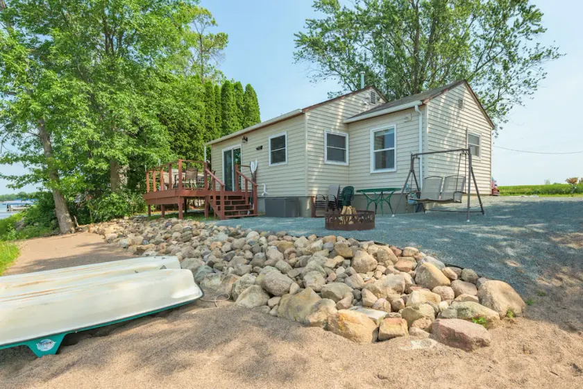 Lakefront Cozy Cabin w/ Dock; 2 BR- 1BA, One Hour from the Twin Cities - Image 1