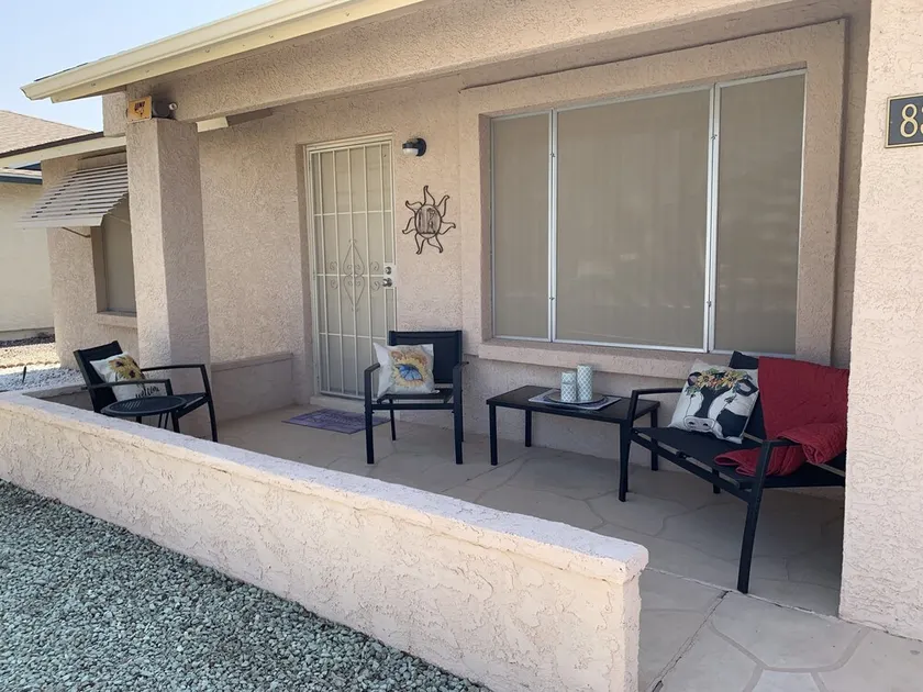 PRIVATE HOME IN 55+ GATED GOLF COURSE COMMUNITY - Golf Cart Included with rental - Image 1