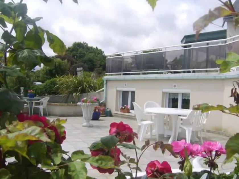 appart beautiful sea view, flowered terrace 3km from Brehat Island with spa - Image 1