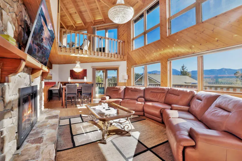 The Octagon Big Bear | Hot Tub | Game Room | Views| Pool Table - Image 1