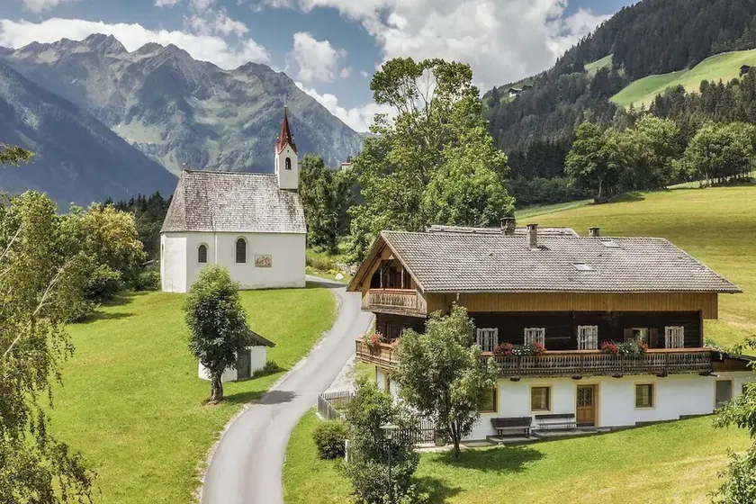 Ferienhaus 'Oberschneider' mit Bergblick, Privatem Garten und WLAN - Image 1
