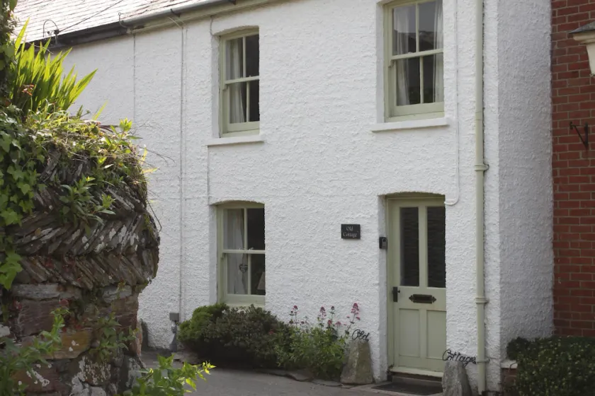 A Delightful 19th Century Beamed Cottage In Trevone Bay, 3 Mins From The Beach - Image 1