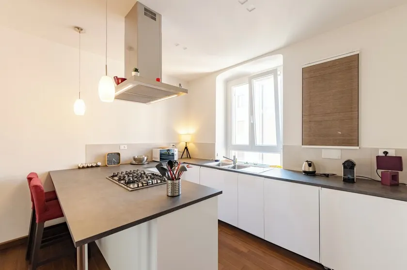 JOIVY Spacious Family Apt for 4, in Carignano, Genoa - Image 1