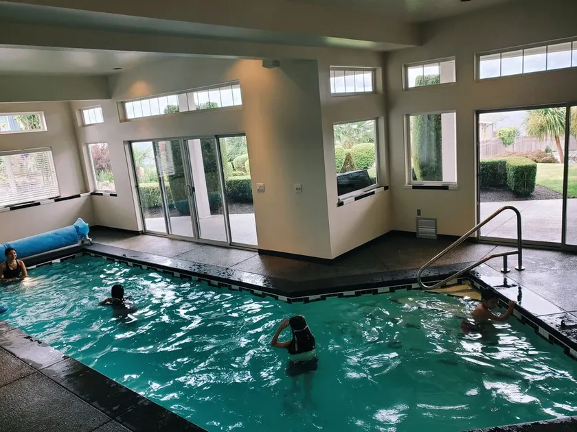 Relaxing in an Entire 5,400sf Beach View Home With Indoor Heated Swimming Pool. - Image 1